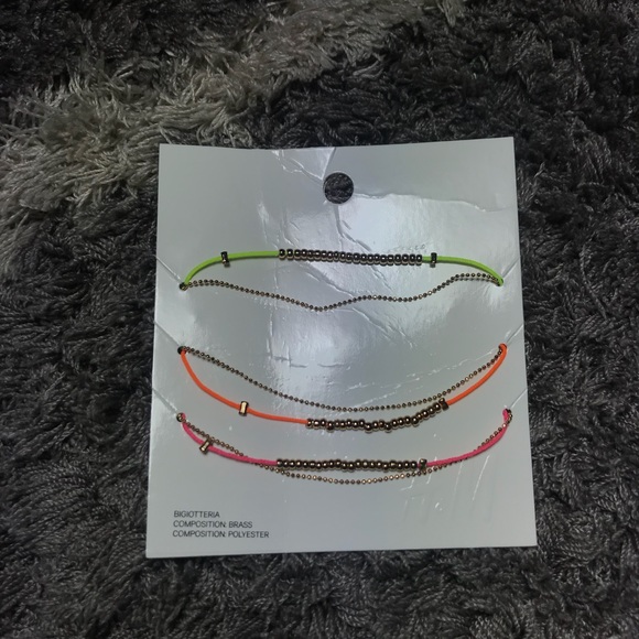H&M Bracelets - Picture 2 of 3